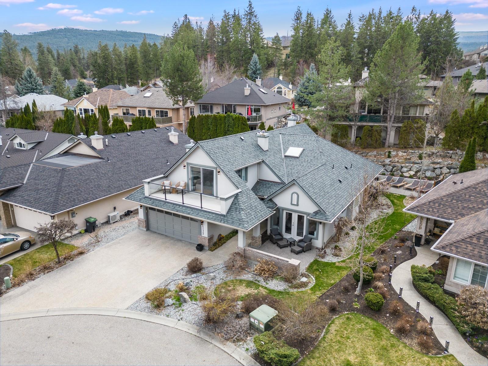 4172 Gallaghers Grove, Kelowna Property Listing
